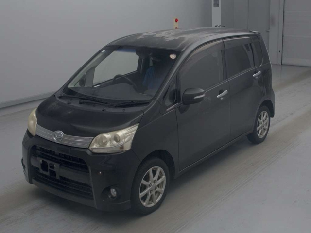 DAIHATSU MOVE — фото