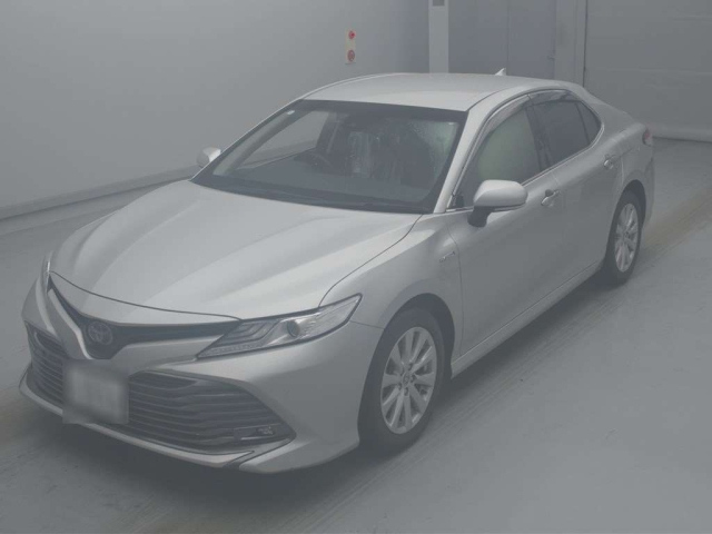 TOYOTA CAMRY — фото