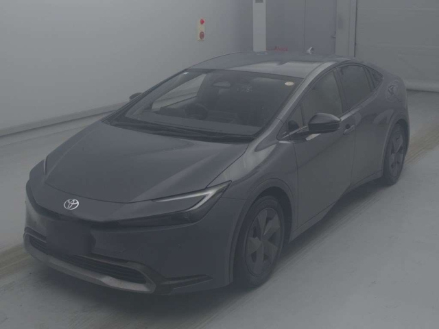 TOYOTA PRIUS — фото