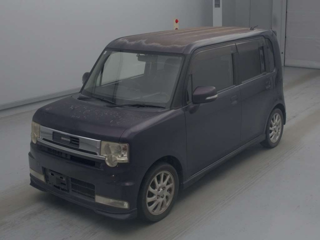 DAIHATSU MOVE — фото