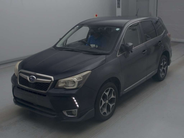 SUBARU FORESTER — фото