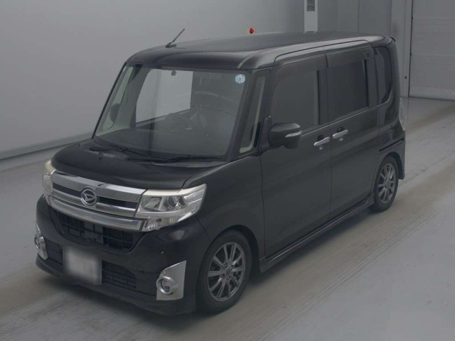 DAIHATSU TANTO — фото