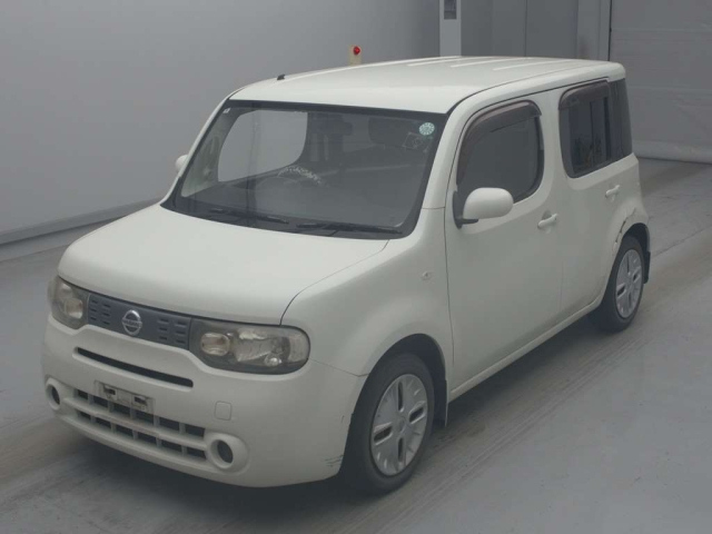NISSAN CUBE — фото