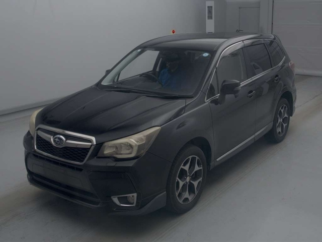 SUBARU FORESTER — фото