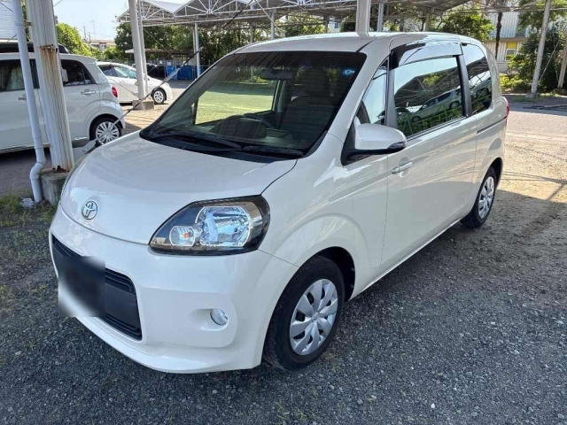 TOYOTA PORTE — фото