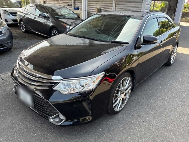 TOYOTA CAMRY — фото