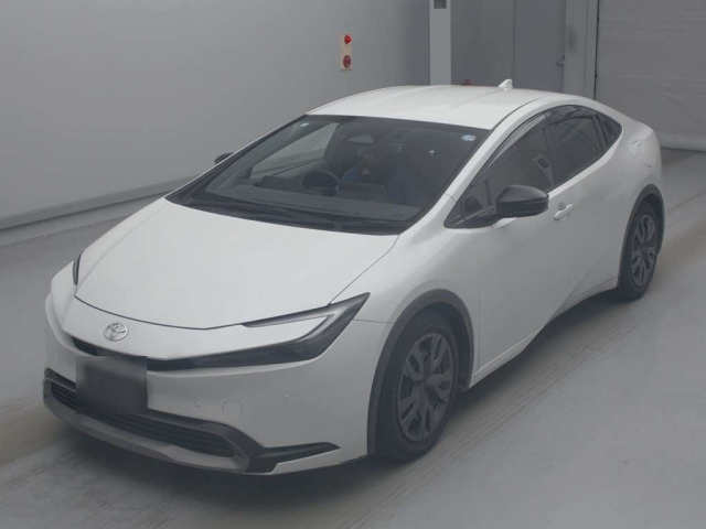 TOYOTA PRIUS — фото