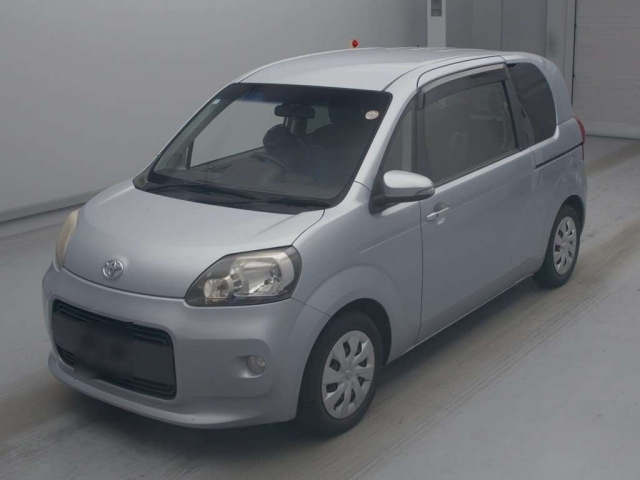 TOYOTA PORTE — фото