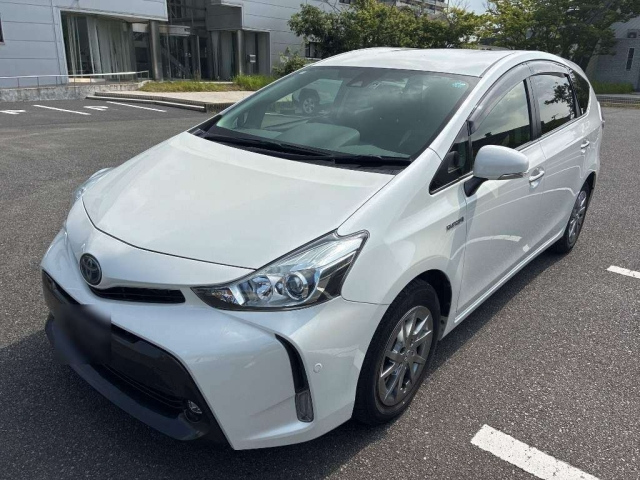 TOYOTA PRIUS — фото