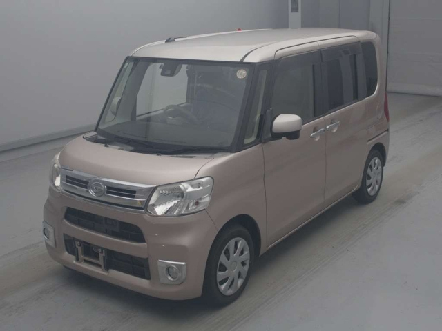DAIHATSU TANTO — фото