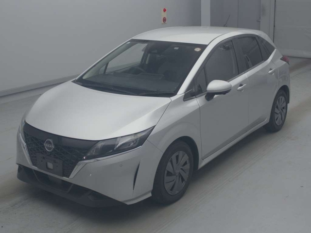 NISSAN NOTE — фото