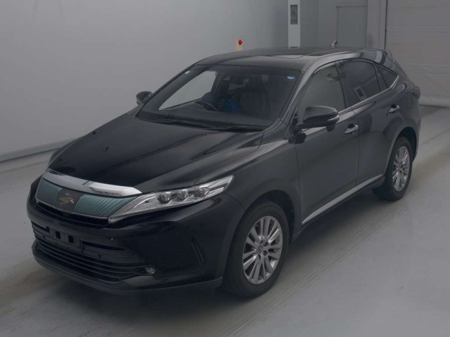 TOYOTA HARRIER — фото