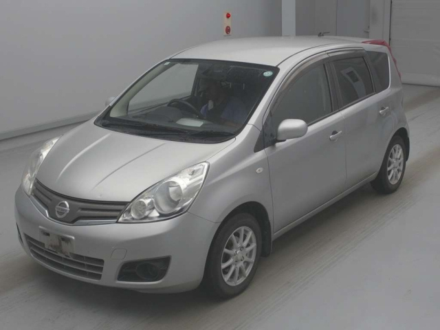 NISSAN NOTE — фото