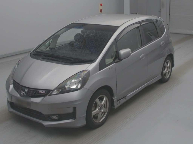 HONDA FIT — фото