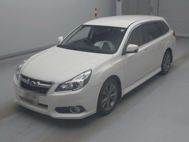 SUBARU LEGACY — фото
