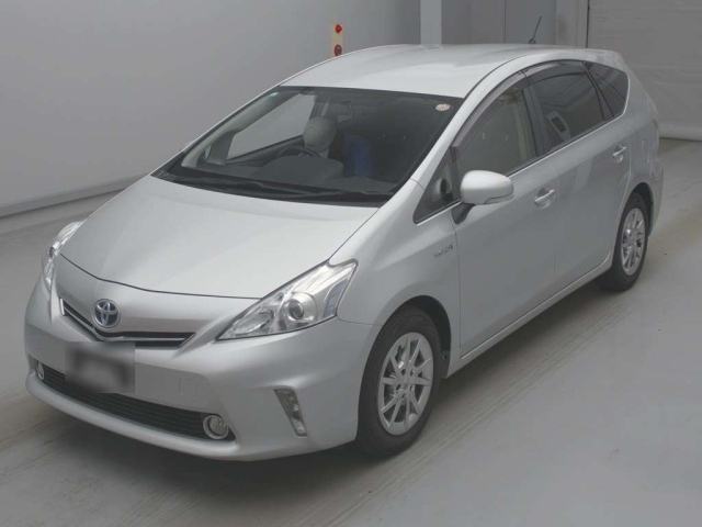 TOYOTA PRIUS — фото
