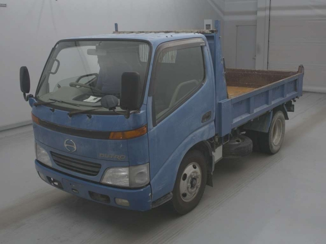 HINO DUTRO — фото