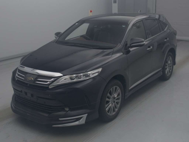 TOYOTA HARRIER — фото
