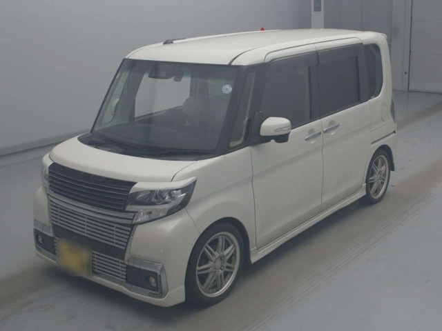 DAIHATSU TANTO — фото