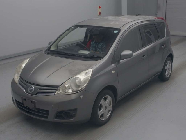 NISSAN NOTE — фото
