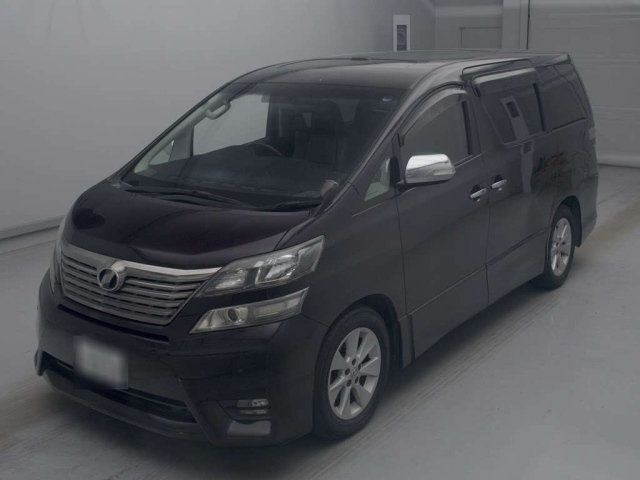 TOYOTA VELLFIRE — фото