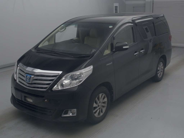 TOYOTA ALPHARD — фото