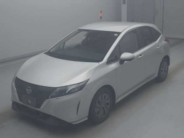 NISSAN NOTE — фото