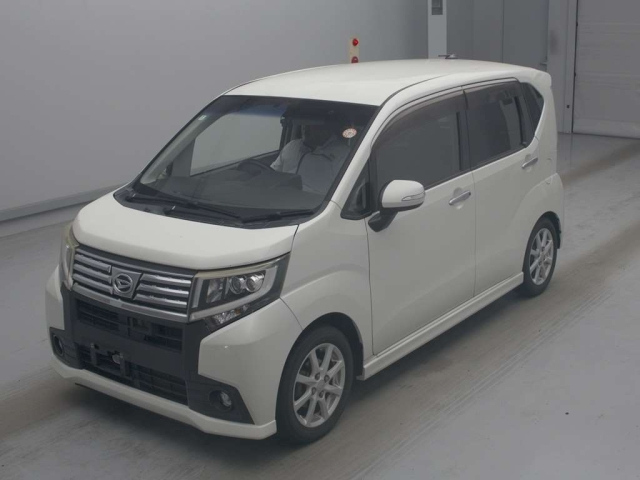 DAIHATSU MOVE — фото