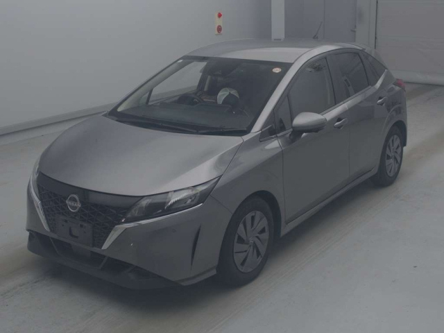 NISSAN NOTE — фото
