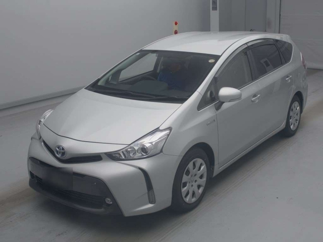 TOYOTA PRIUS — фото