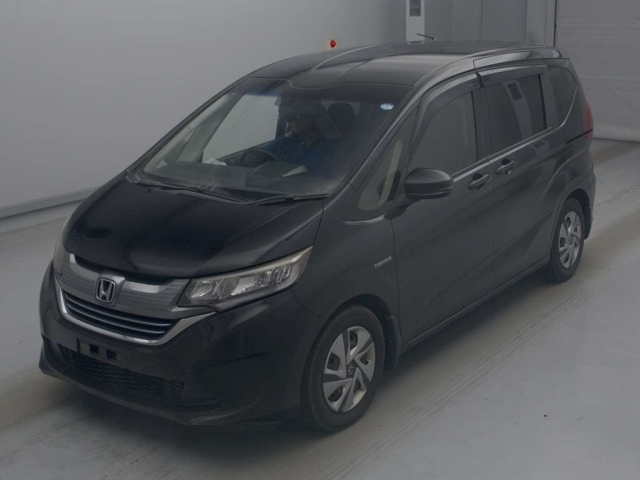 HONDA FREED — фото