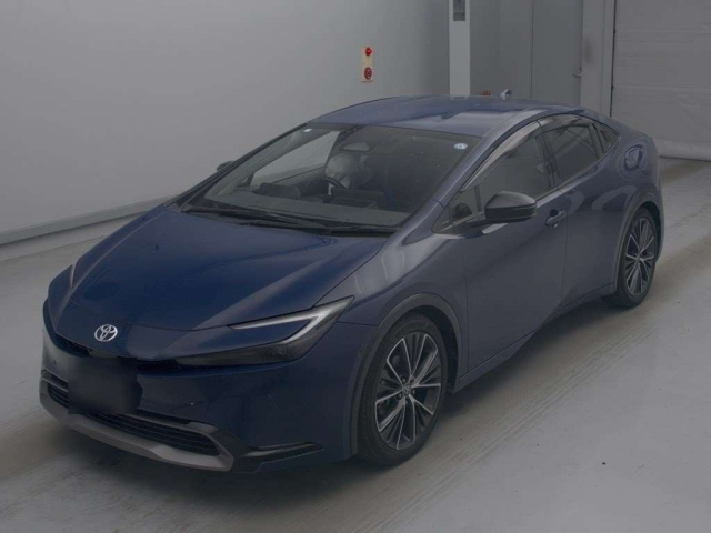 TOYOTA PRIUS — фото