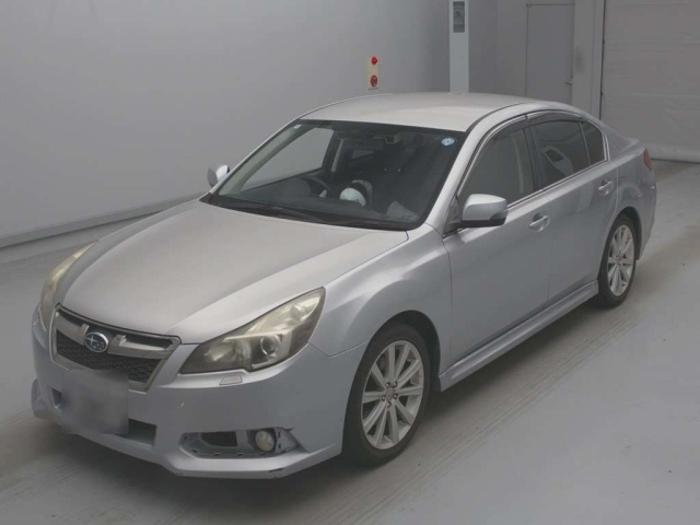 SUBARU LEGACY — фото