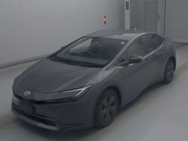 TOYOTA PRIUS — фото
