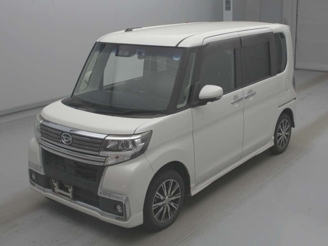 DAIHATSU TANTO — фото
