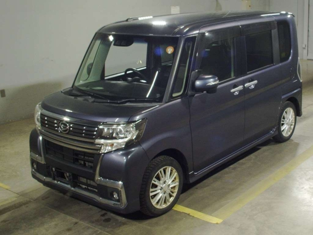 DAIHATSU TANTO — фото