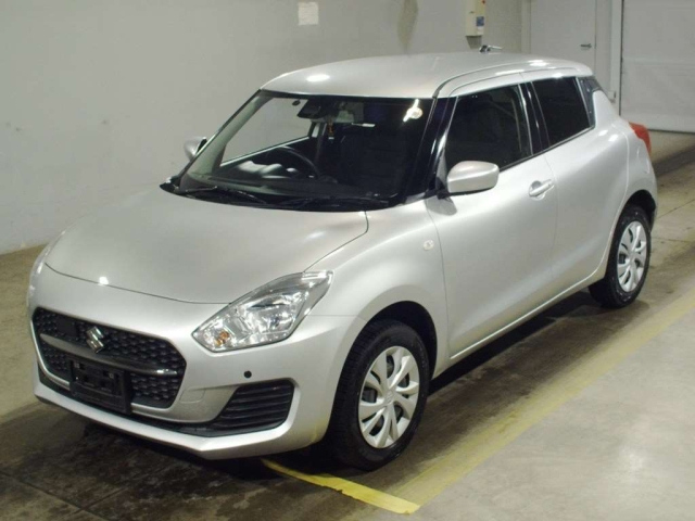 SUZUKI SWIFT — фото
