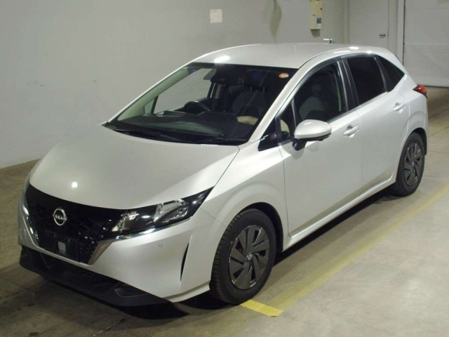 NISSAN NOTE — фото