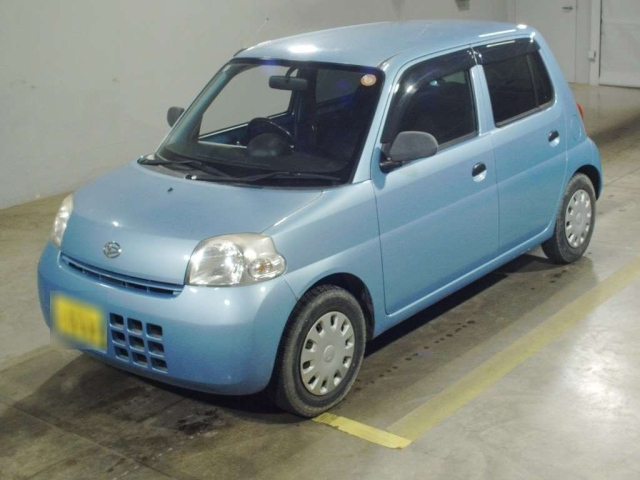 DAIHATSU ESSE — фото