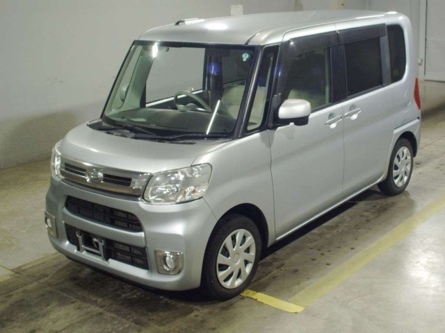 DAIHATSU TANTO — фото