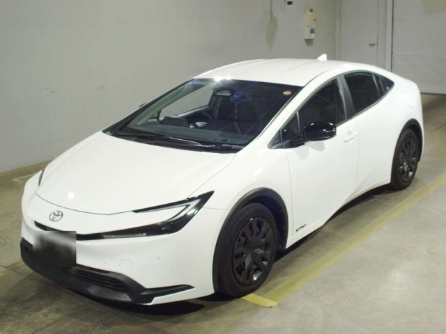 TOYOTA PRIUS — фото