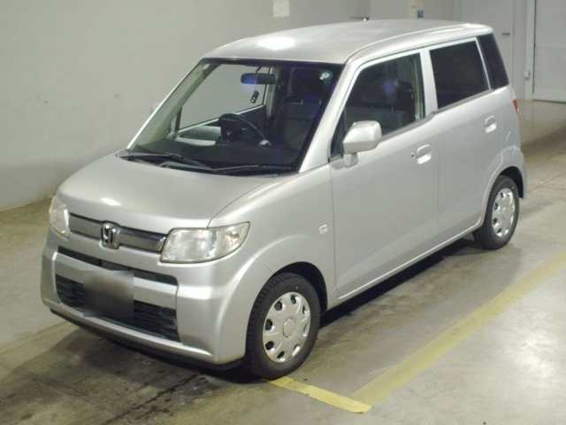 HONDA ZEST — фото