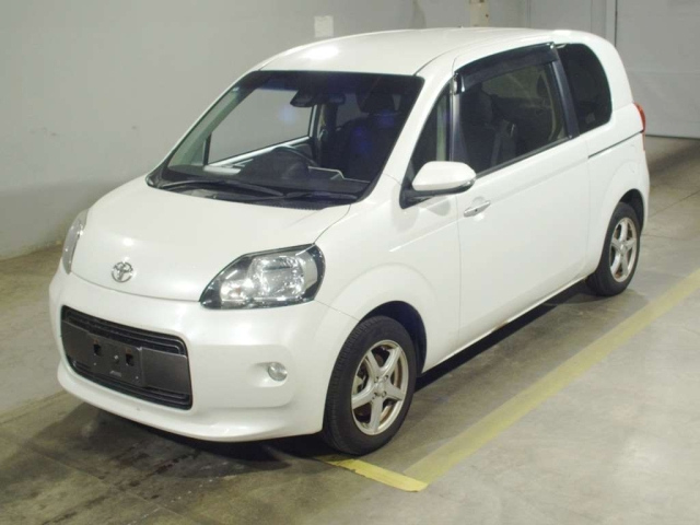 TOYOTA PORTE — фото