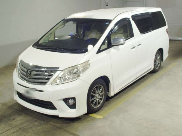 TOYOTA ALPHARD — фото