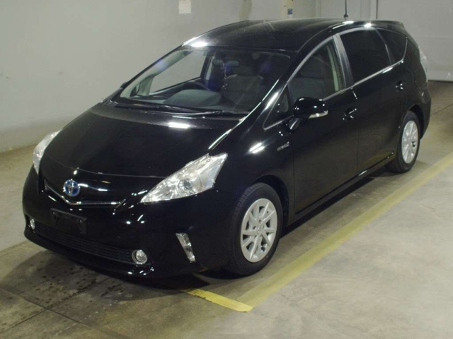 TOYOTA PRIUS — фото