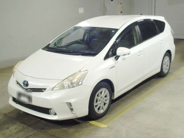 TOYOTA PRIUS — фото