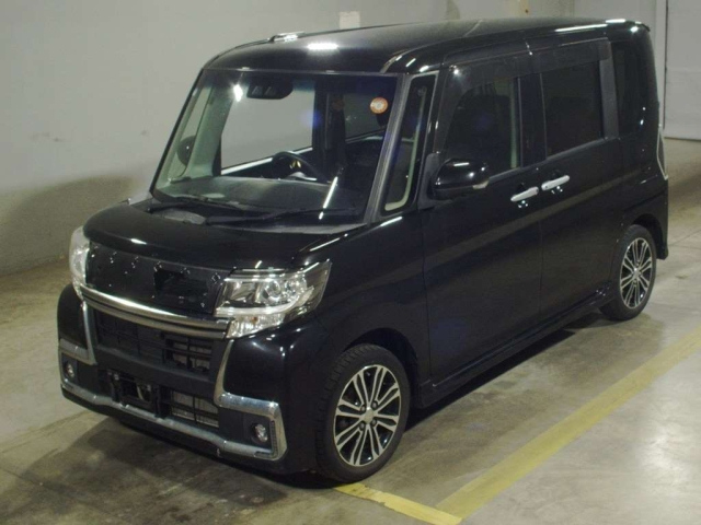 DAIHATSU TANTO — фото
