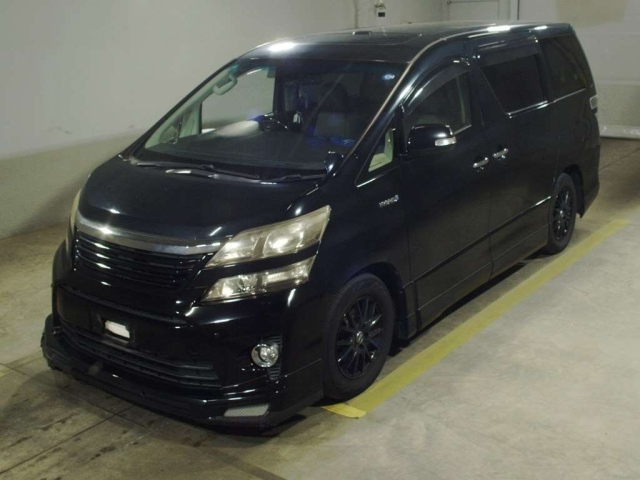 TOYOTA VELLFIRE — фото