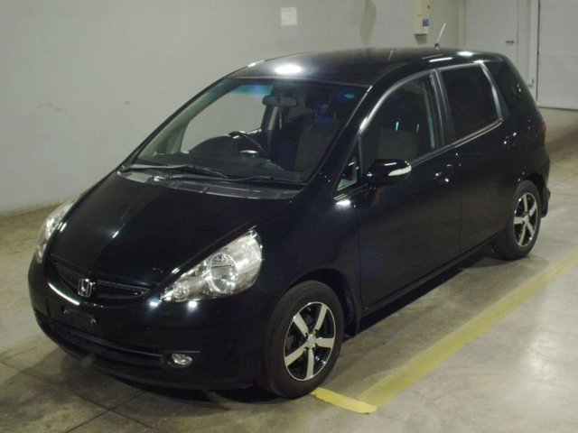HONDA FIT — фото