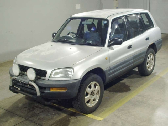 TOYOTA RAV4 — фото